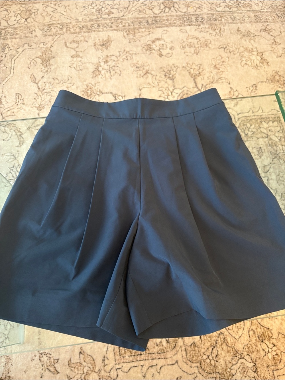 Kit & Ace Women’s Navy Featherlight High Rise Casual Athleisure Shorts | Size 4